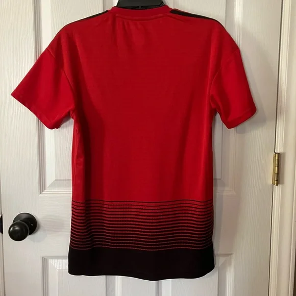 Manchester United Home Kit Top Sz S - Picture 5 of 5